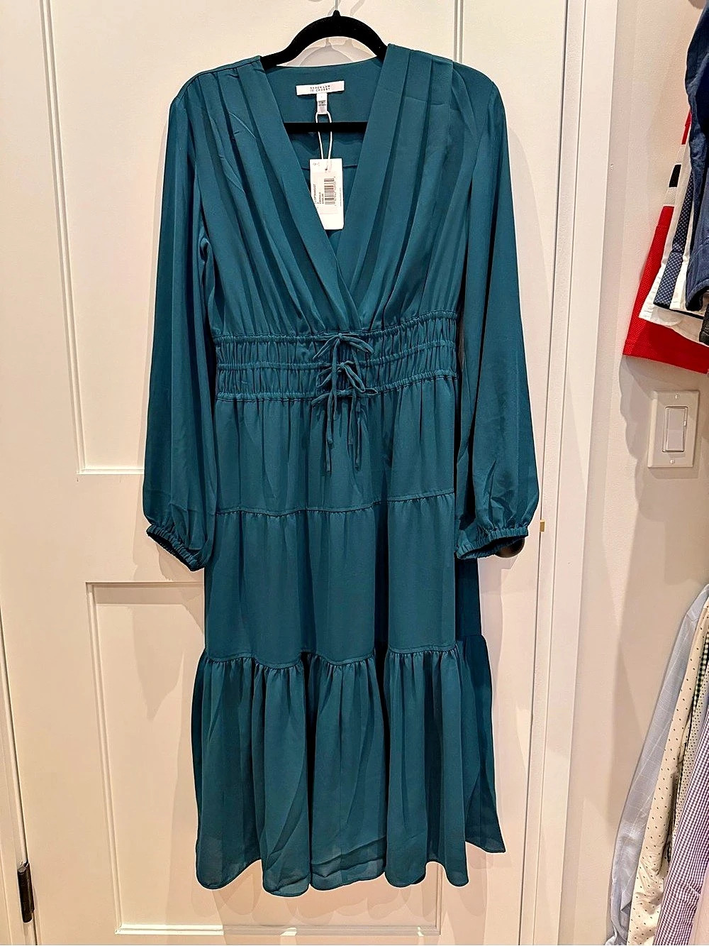 Derek Lam 10 Crosby Tiered Midi Dress in Emerald Green Size 2 NWT with pockets